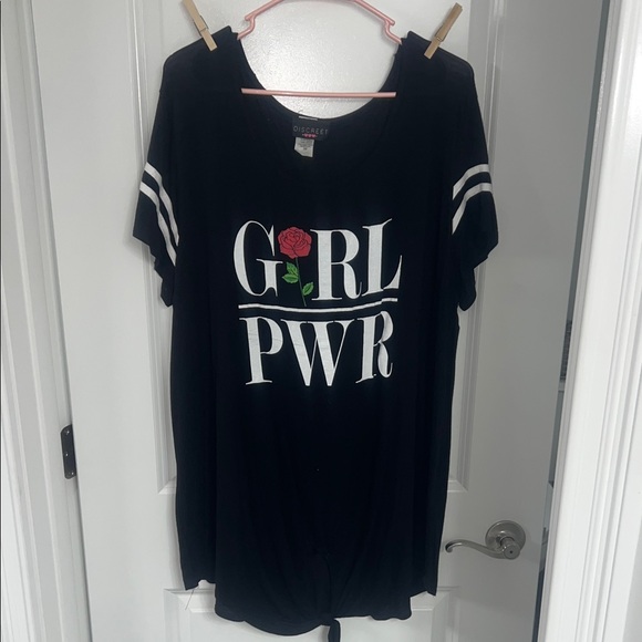 Discreet Tops - Discreet Black Tee with 'GRL PWR' and Rose Design